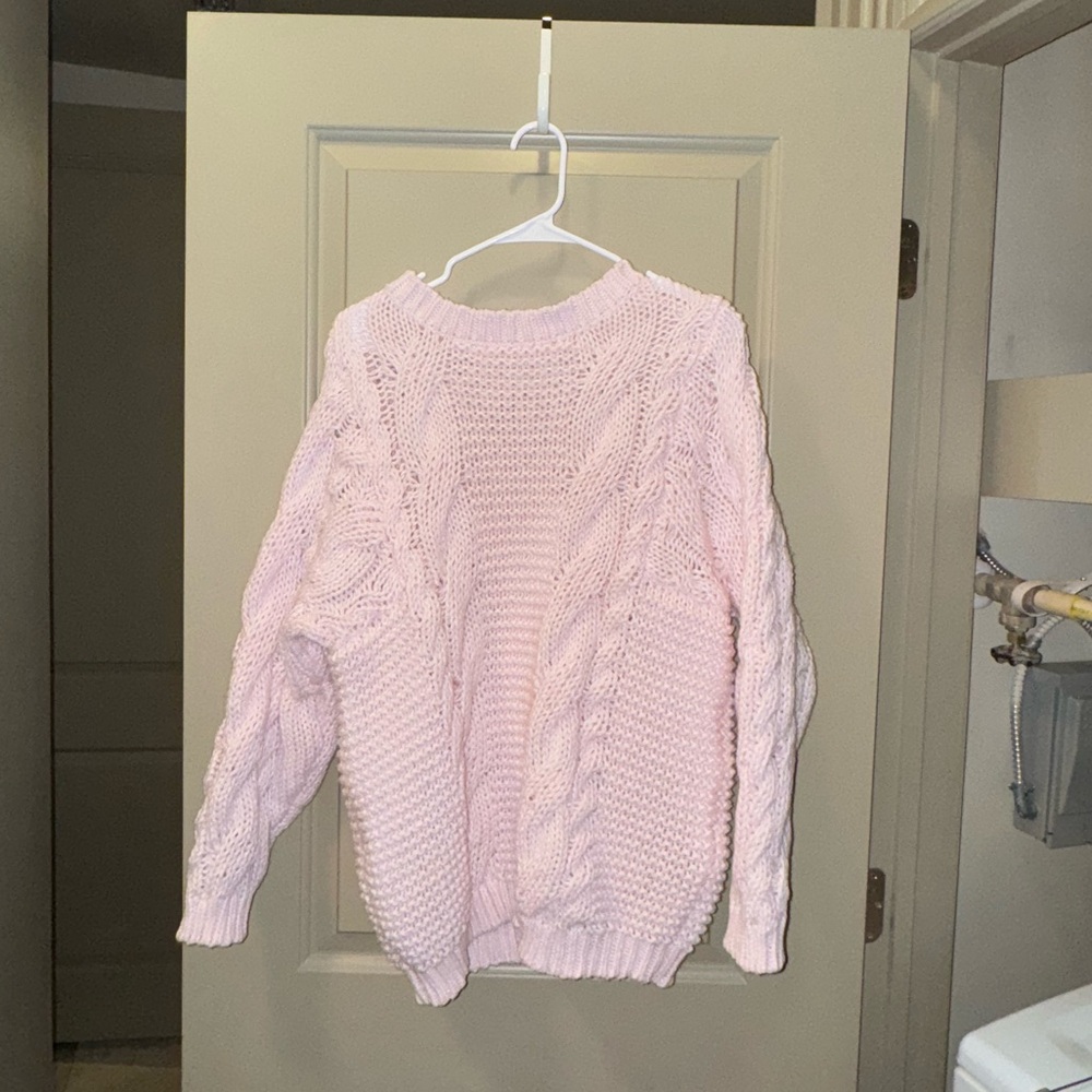 Oversized pink sweater